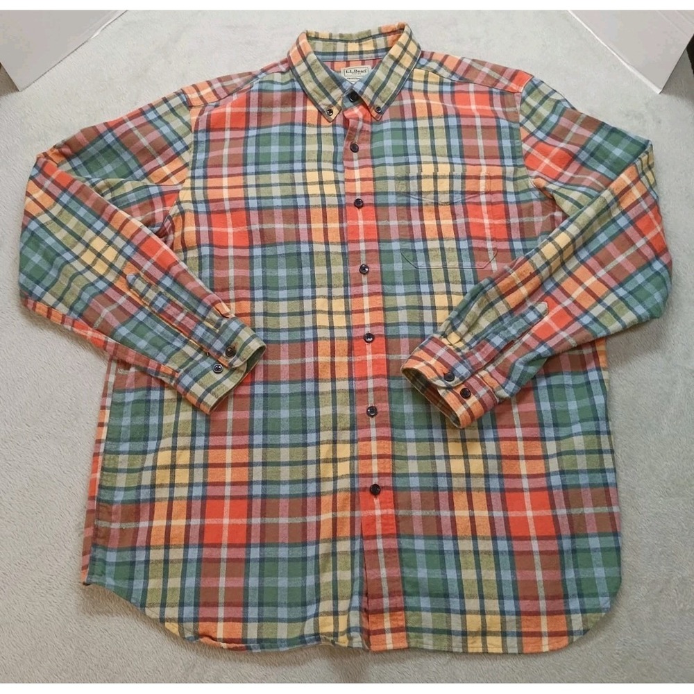 LL Bean Scotch Plaid Traditional Fit Men's Button Down Shirt Size L+Reg